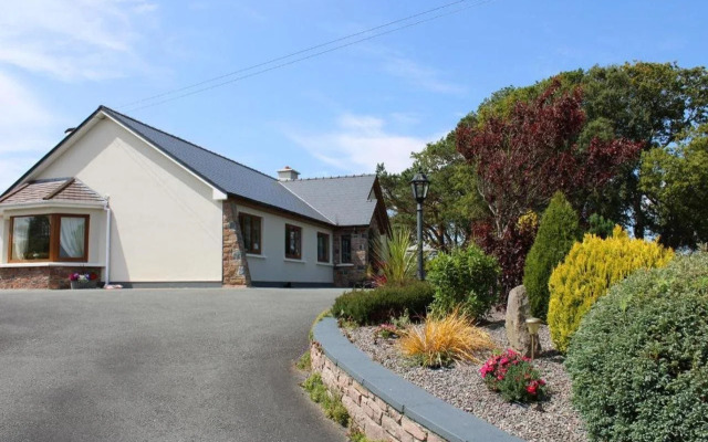 Farmstead Lodge