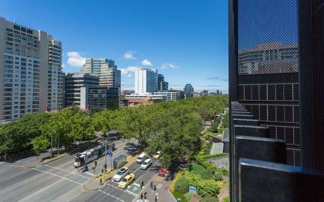 Wyndel Apartments St Kilda Views