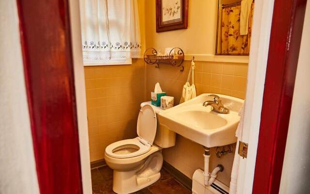 The Governor's Rock Motel DF ROCKLLC