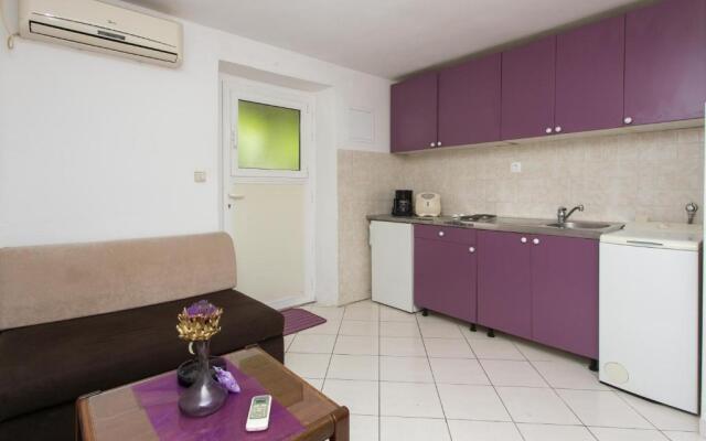 Hrvoje Place Apartments