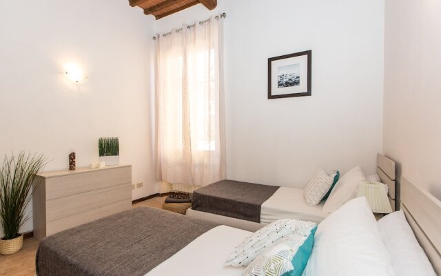 Rental In Rome Rosselli Palace Deluxe 3 Apartment