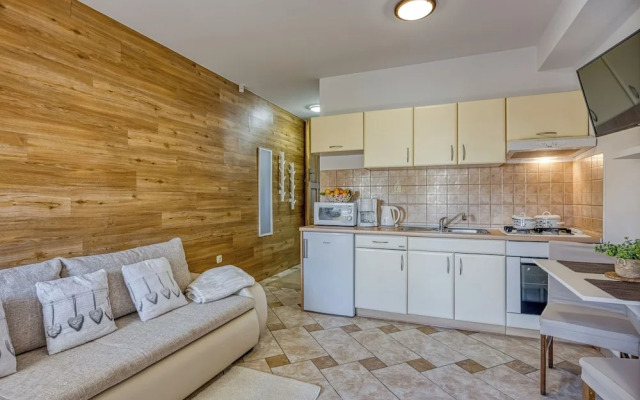 Apartment Jakara 1