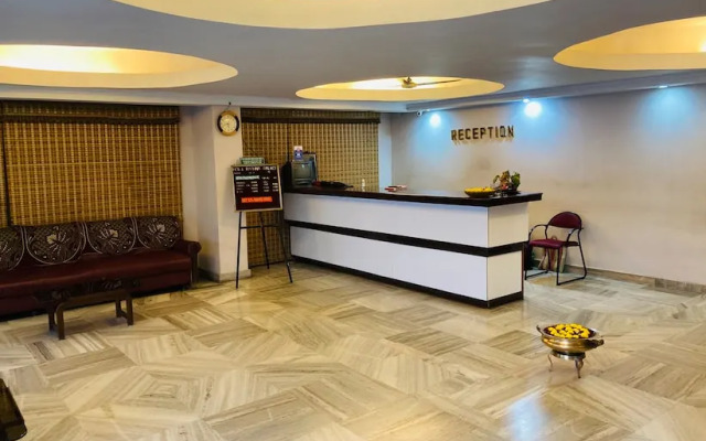 Hotel Rathna Palace