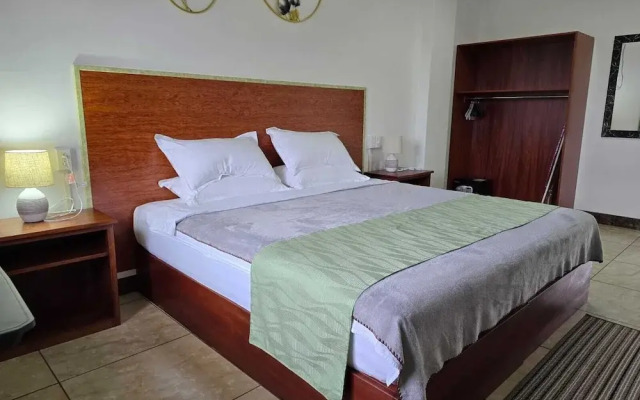 Clivia Hotel