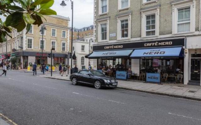 Stanhope Mews West II by Onefinestay