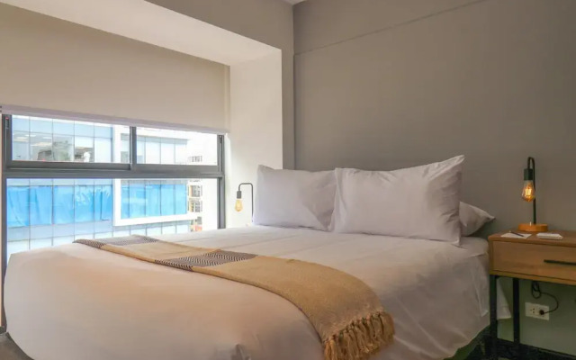 w Magnificent 2BR w Great Balcony in San Isidro