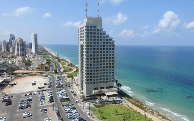Panoramic Sea View Luxury Suite