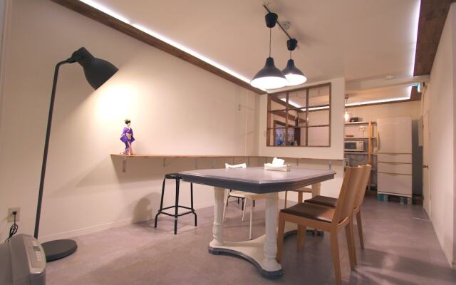 Its i Osaka House