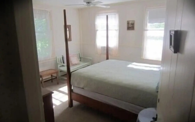 Inn at Neshobe River