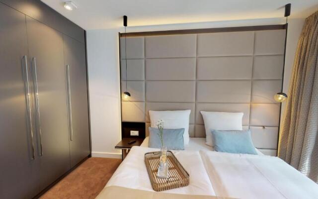 White Pearl Apartment 3.04
