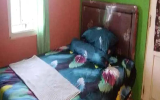 Anggun Homestay - Hostel