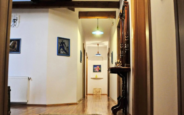 Casa Cranta Hotel