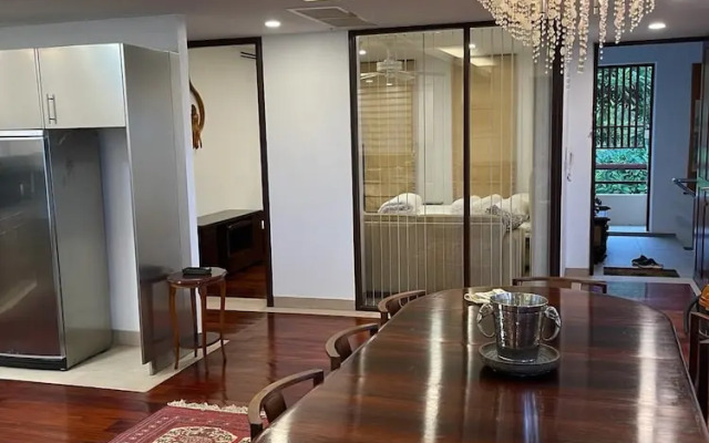 Seaview Residence