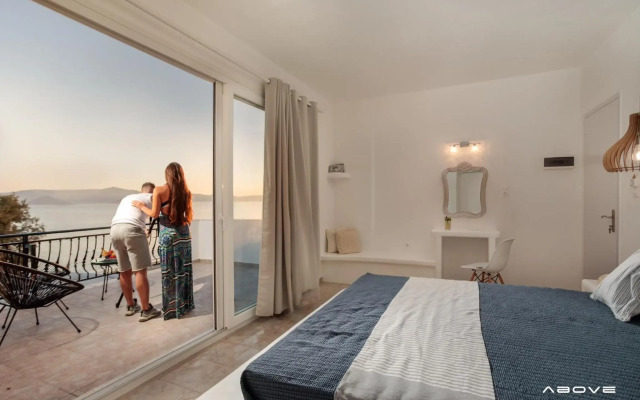 Manios Suites
