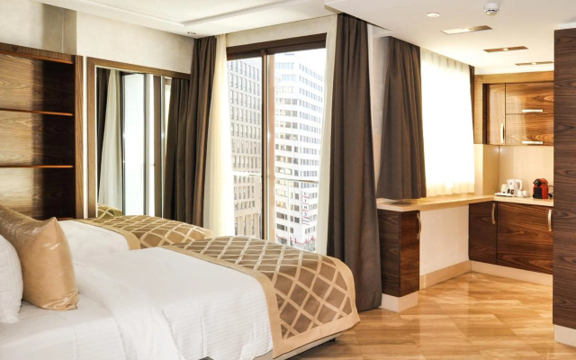 Suite Hotel Casa Diamond