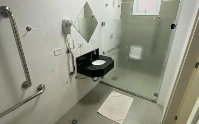 Hotel Avalon Maringá