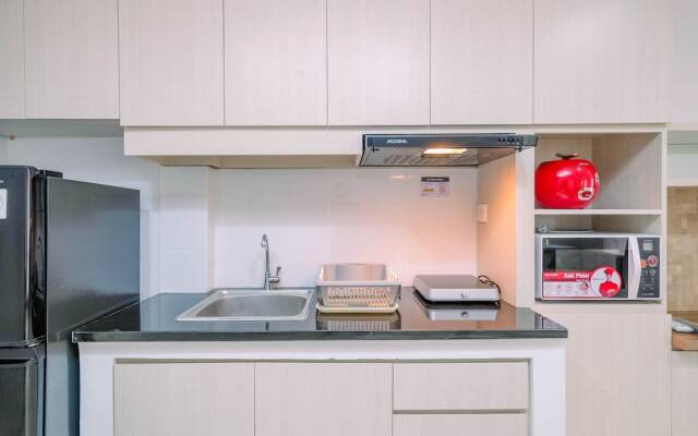 Spacious and Comfy Studio at Azalea Suites Cikarang Apartment