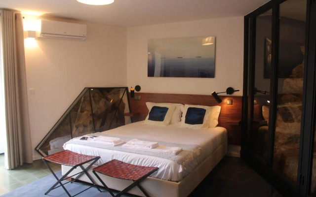 Arco Apartments