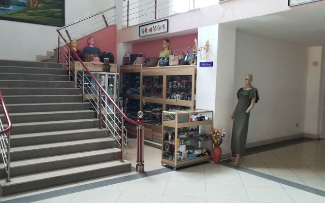 Sarem International Hotel