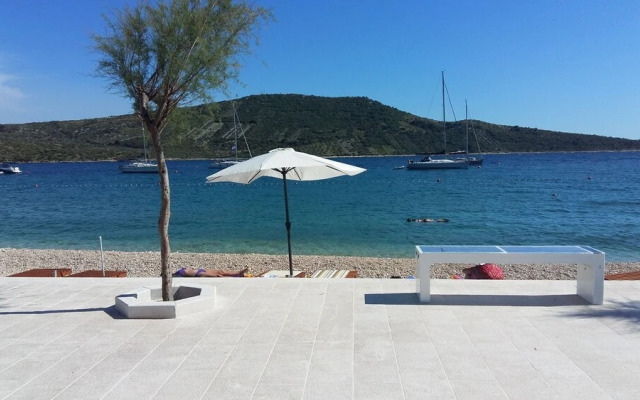 Mateo - 60m From sea - A1