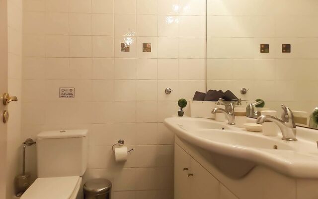 Athens Stylish Apartment