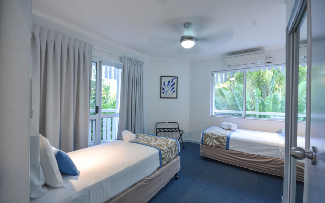 The White House Port Douglas