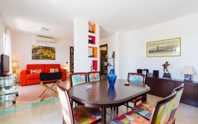 N Attic a Vomero Penthouse Terrace