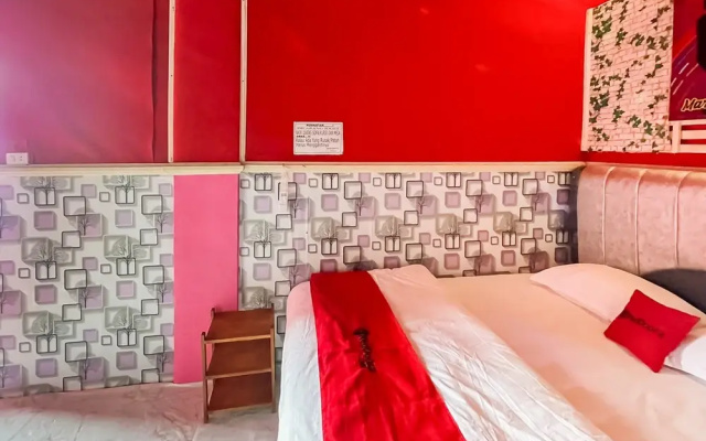 RedDoorz Syariah @ Jalan RJ Junjungan Lubis Pandan