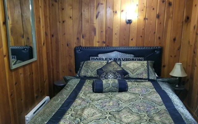 Ponderosa Pines Inn and Cabins