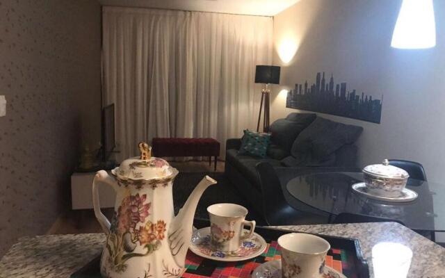 Charmoso Apartamento no Bairro Jardim