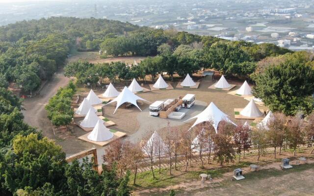 ALIVE Glamping Base