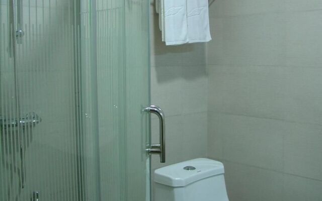 沙芭比亚酒店(广州南村万博地铁站店 )