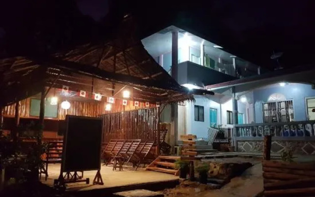 Basio's Place Tourist Inn by RedDoorz