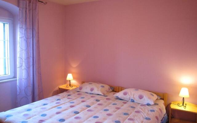 Apartment Siniša - 300 m from beach