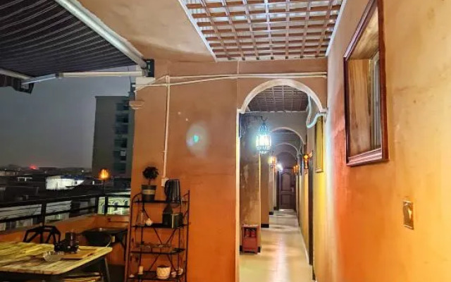 Jomo Cultural Chinese Inn (Changtai Bus Station)