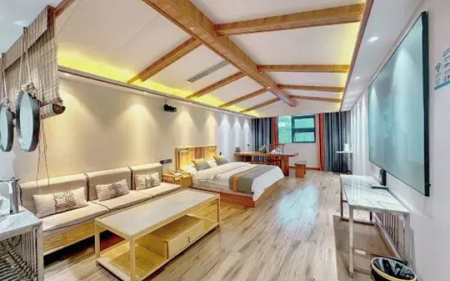 Years of Mountain Residence Hot Spring Hotel