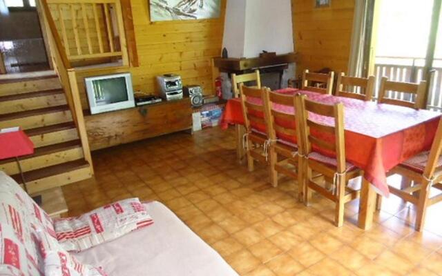 Chalet Saint-Jean-de-Sixt, 5 pièces, 12 personnes - FR-1-459-7