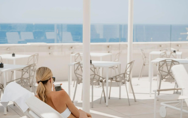 Biancodonda Greenblu Hotel & SPA
