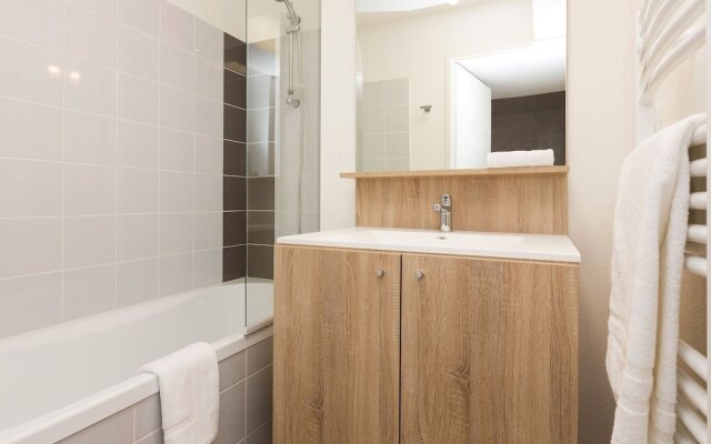 Beautiful house with dishwasher, on a special peninsula