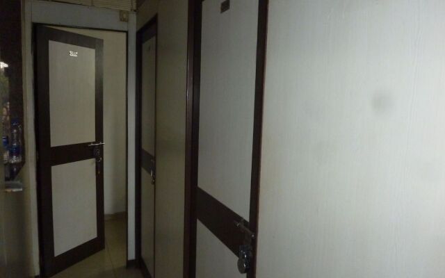 Yadgar Guest House