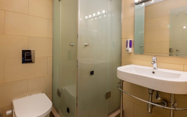 Dhara Residence E2 Lodge Hotel