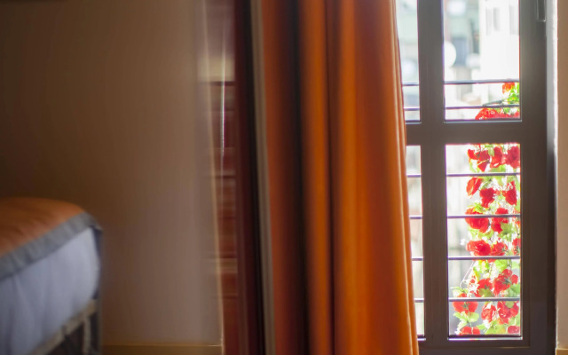 Vavien Hotel