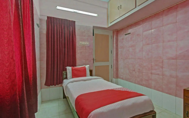 OYO 23672 Annai Residency