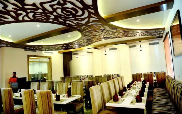 Hotel Silk City