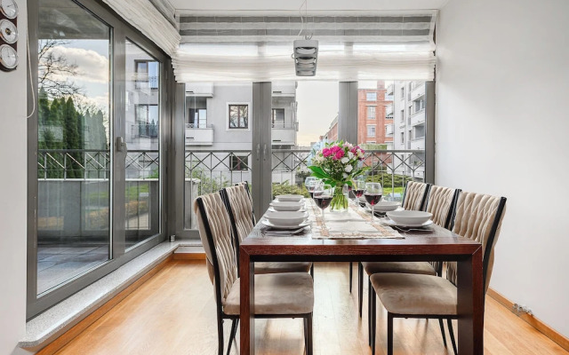 Lumina stylish apartment with parking