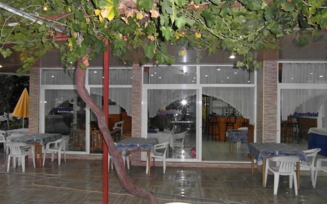 Aysev Hotel