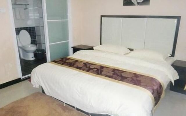 Golden Business Hotel