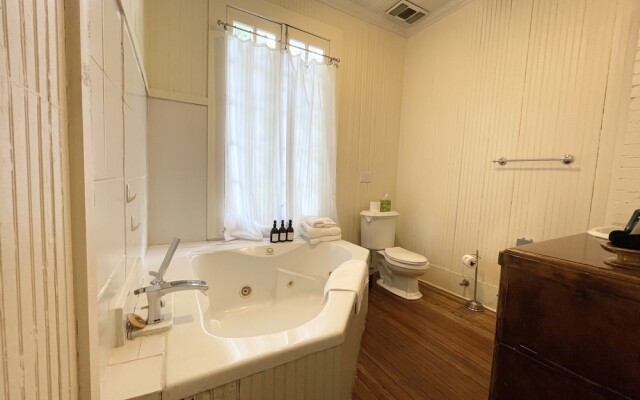 The Crystal River Inn