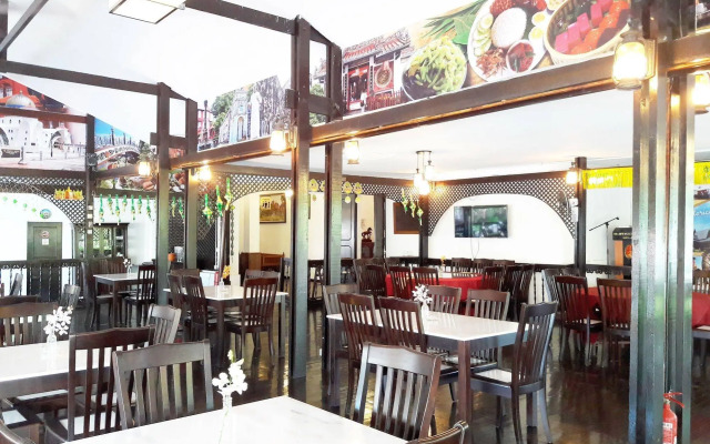 Shah's Beach Resort