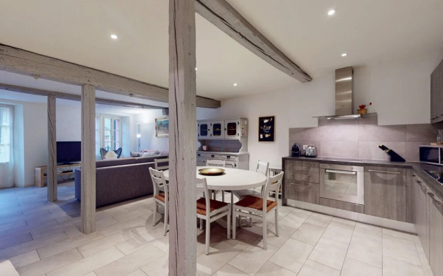 Beautiful Apartment in the Heart of the old City